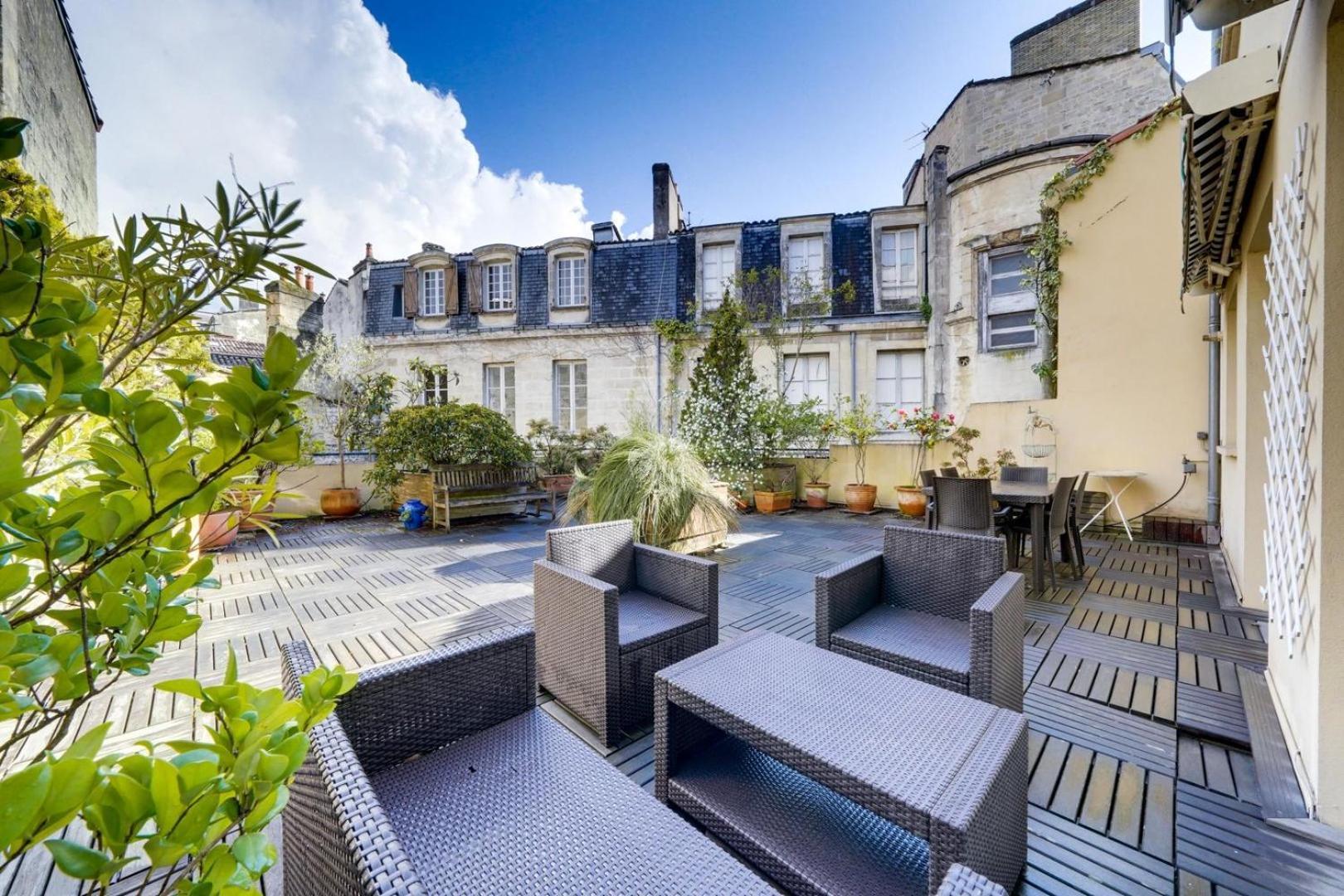 Lovely Apartment With Exceptional Terrace Bordeaux Exterior foto